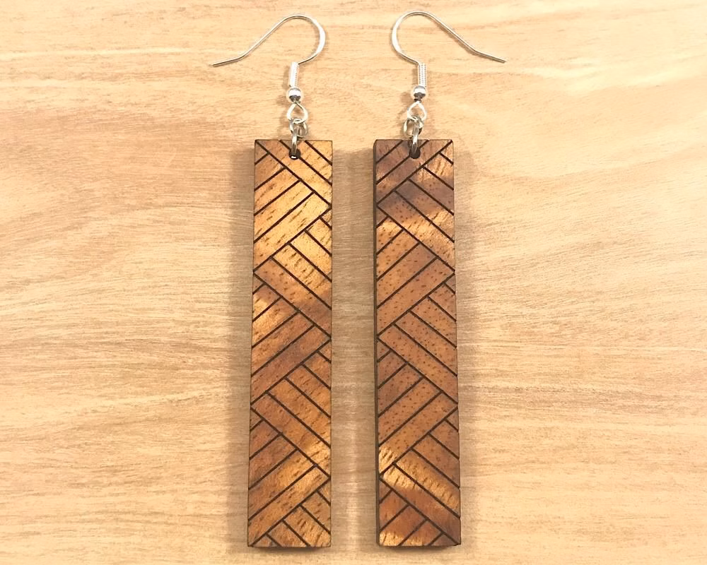 گوشواره طرح پارکت چوبی