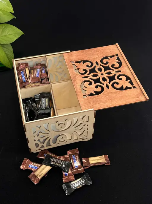 جعبه چندخانه شکلات و آجیل مدل TH_67784