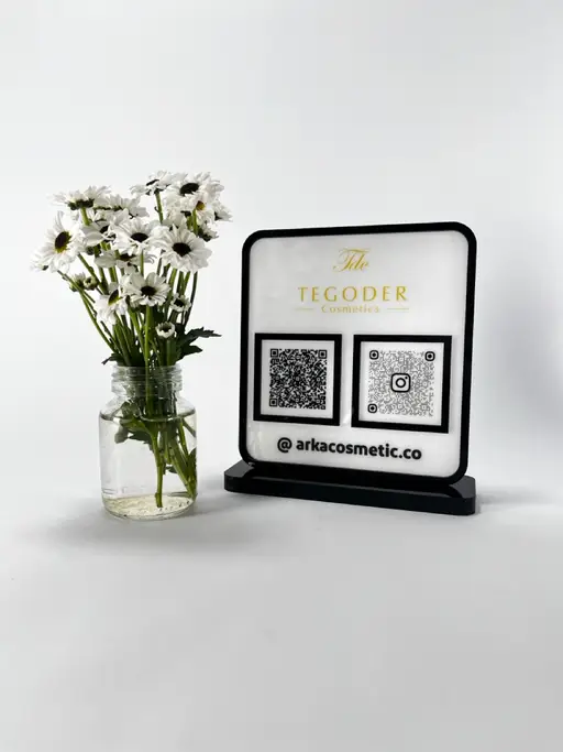 تصویر محصول استند QR CODE مدل TH_15273 - طرح و هنر (بندانگشتی گالری)