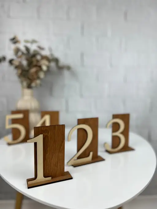 استند شماره میز مدل TH_33338