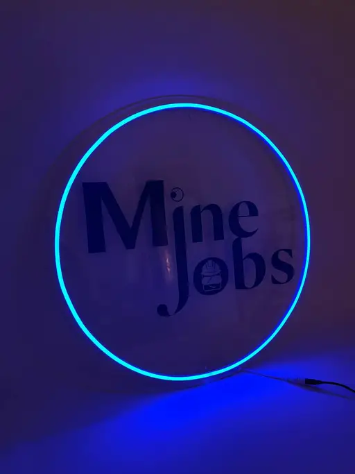تابلو لوگو نئون RGB مدل TH_48318