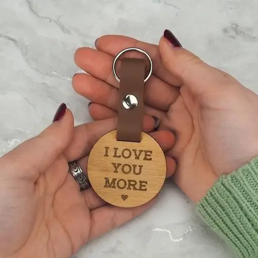 جاکلیدی چوبی با حکاکی مدل TH_88268