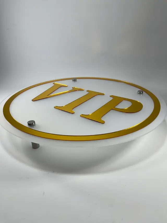 تابلو لوگو VIP مدل TH_94293