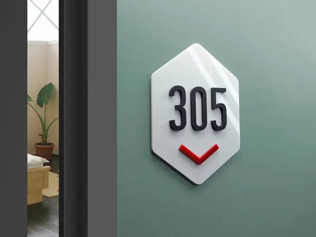پلاک درب واحد طرح برجسته مدل TH_63810