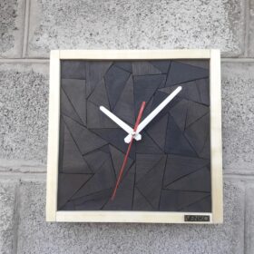 ساعت دیواری مربعی مدل TH_57227