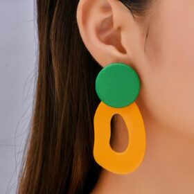گوشواره مینیمال سبز و نارنجی مدل TH_55020