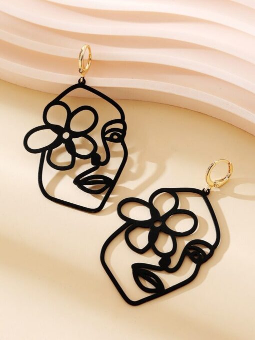 گوشواره طرح چهره گلدار مدل TH_46482