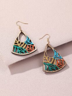 گوشواره چوبی طرح برگ مدل TH_34370