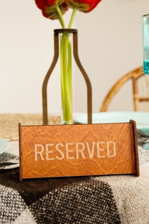 تابلو رزرو میز چوبی مدل TH_72894